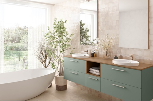 Salle de bain vert et chêne